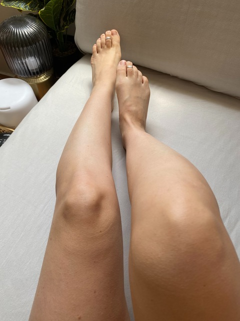 mitzi1 (Mitzi) free OnlyFans Leaked Content 

 picture 2