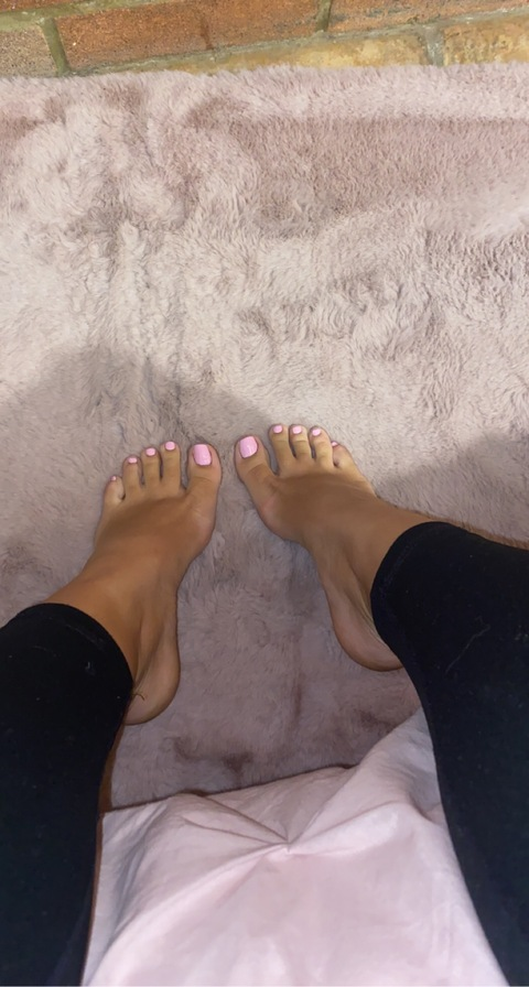Get Free access to @mixedprettytoes Leak OnlyFans 

 picture 2