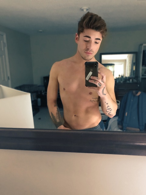 mjakexx (Jake) free OnlyFans content 

 picture 2