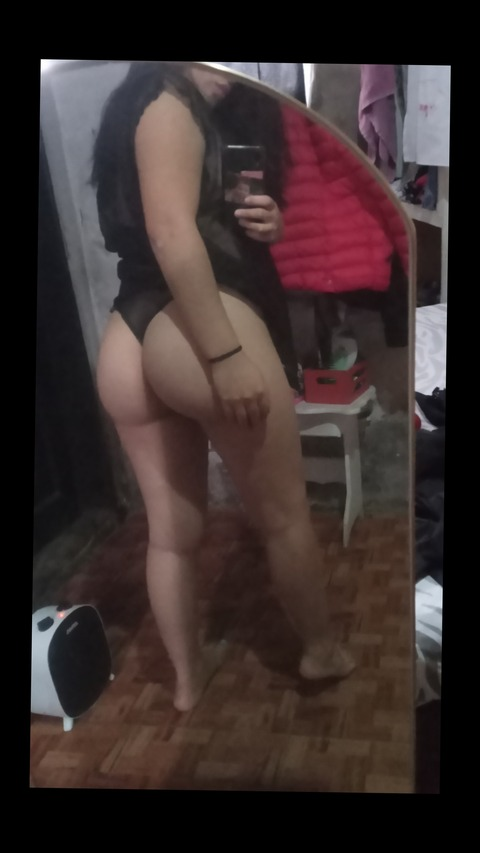 Download mmianicol OnlyFans content for free 

 picture 2