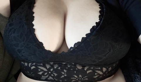 @mmilkymomma leak Onlyfans videos and photos for free 

 picture 2