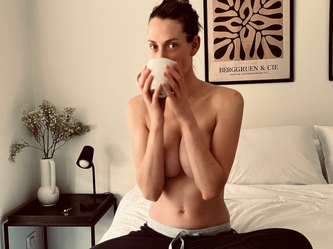 @mmillygrace leak Onlyfans videos and photos for free 

 picture 2
