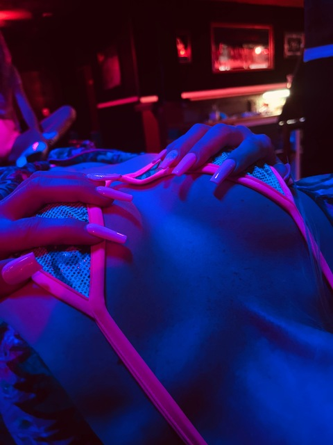 mollypdxfree OnlyFans Leak (137 Photos and 57 Videos) 

 picture 2