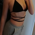 Download mollys2020 OnlyFans content for free 

 picture 1
