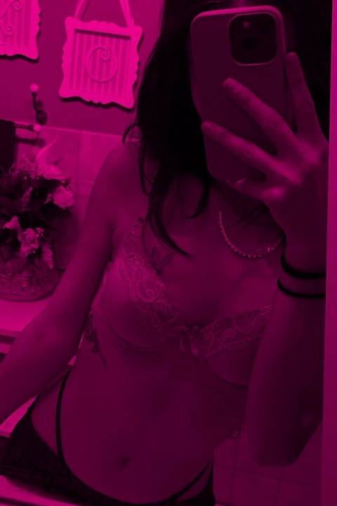 mollytrap (molly jane;)) OnlyFans content 

 picture 2