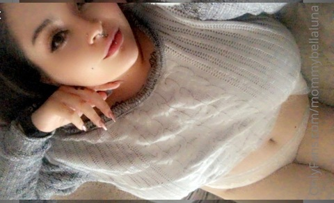 View mommybellaluna OnlyFans videos and photos for free 

 picture 2