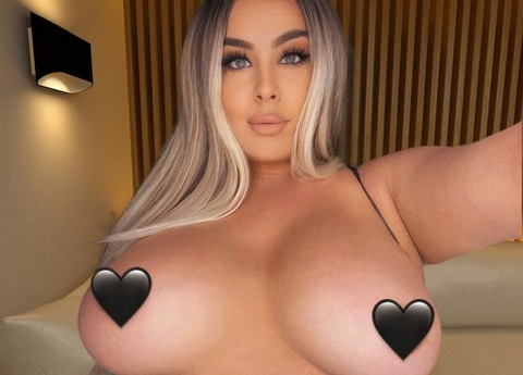 @monamontana leaks Onlyfans content for free 

 picture 2