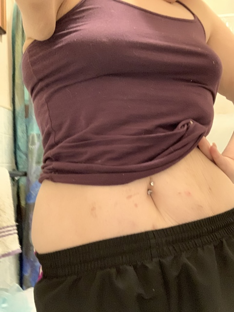 Download moneybaby200101 OnlyFans content free 

 picture 2