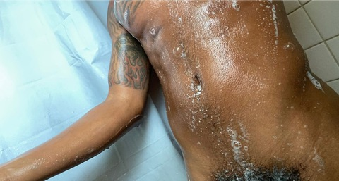 moneymitch1 OnlyFans Leak (38 Photos and 37 Videos) 

 picture 2