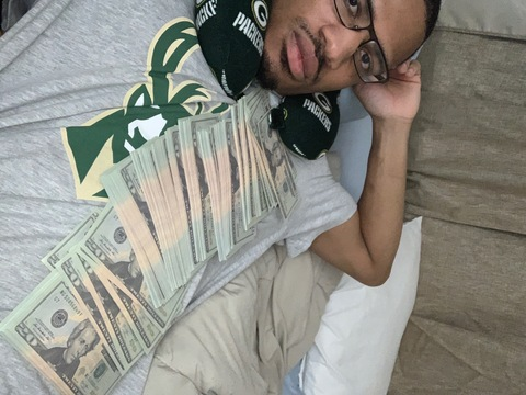 View moneymitch304 OnlyFans content for free 

 picture 2