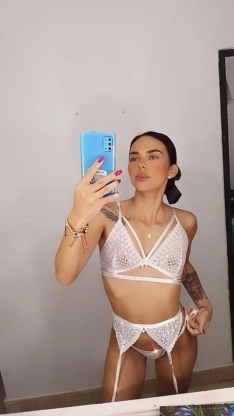 View Monica Acosta (moniiacosta02) OnlyFans 21 Photos and 3 Videos gallery 

 picture 2