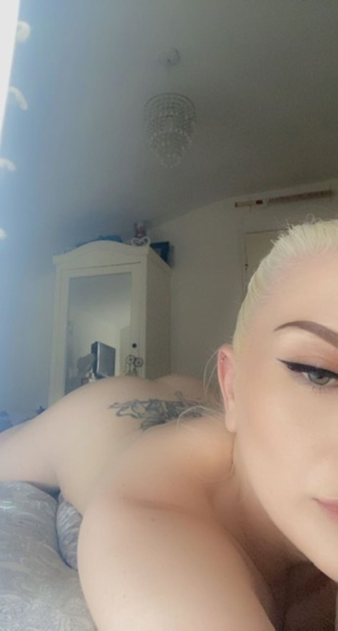 monroekate (Kate Monroe) OnlyFans Leaks 

 picture 2