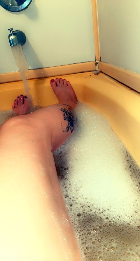 montanagirl1982 OnlyFans Leak 

 picture 2
