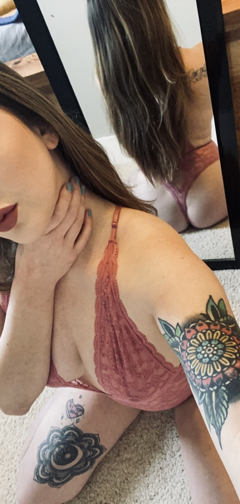 montanamiller OnlyFans Leaks 

 picture 2