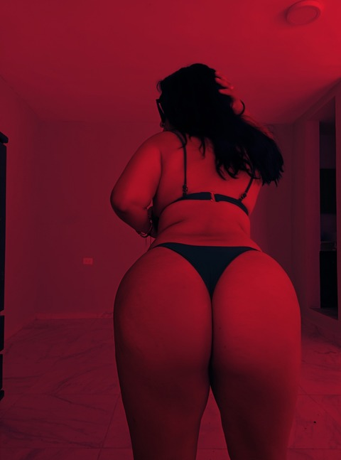 View montserratrdz1 OnlyFans content for free 

 picture 2