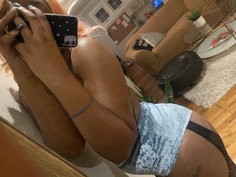 View moon27 OnlyFans videos and photos for free 

 picture 2
