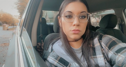 View moonbaby4444 (liv) OnlyFans 27 Photos and 2 Videos gallery 

 picture 2
