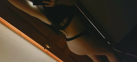 mooniekitty OnlyFans Leak 

 picture 2