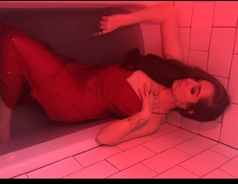 View morallygreyismyfavcolor OnlyFans content for free 

 picture 2