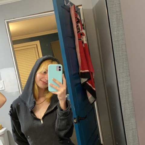 View Savv (moresav) OnlyFans 46 Photos and 28 Videos for free 

 picture 2