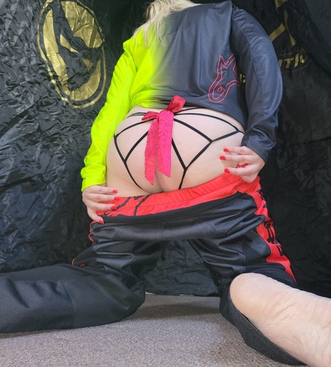 motoxnikki OnlyFans Leaked 

 picture 2