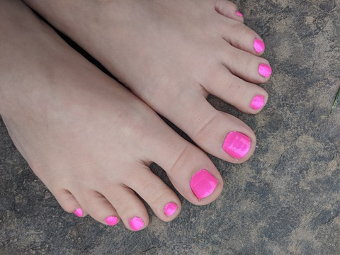 View mplfeet OnlyFans videos and photos for free 

 picture 2