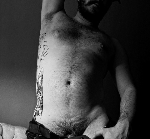 Onlyfans leaked mr.lionel.boudoir 

 picture 2