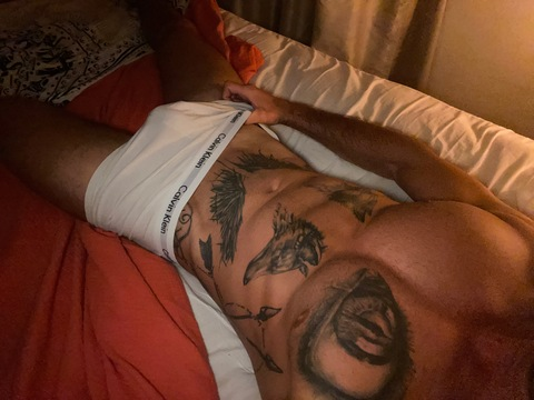 View mr1billyboy (👑 Mr B - Billy 👑) OnlyFans 92 Photos and 23 Videos for free 

 picture 2