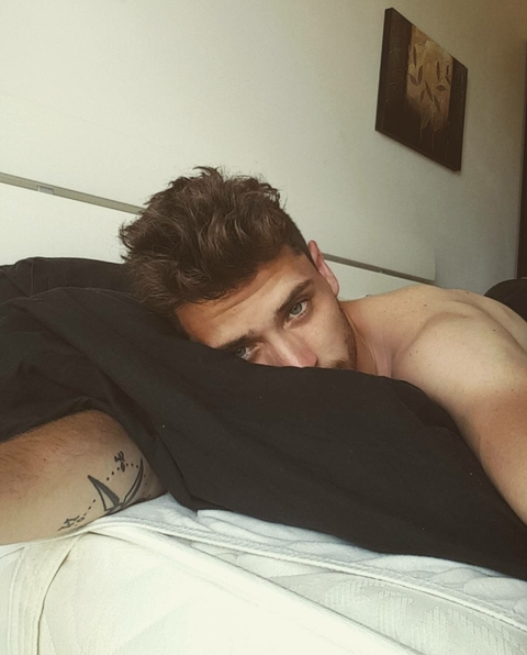 mrkiwii (Kiwi) OnlyFans content 

 picture 2