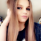 View mrsbrackett44 (YourFoxyFriend) OnlyFans 14 Photos and 1 Videos leaks 

 picture 1