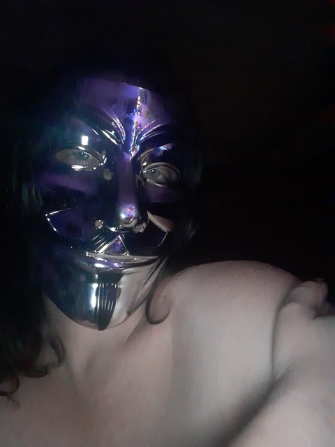 @mrsmaskedanonymous leaked Onlyfans content for free 

 picture 2
