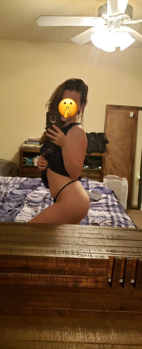 ms.scarletfox (Scarletfox) free OnlyFans Leaked Videos and Pictures 

 picture 2