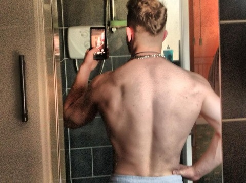 View Muscle Adam (muscle.adam) OnlyFans 10 Photos and 19 Videos gallery 

 picture 2