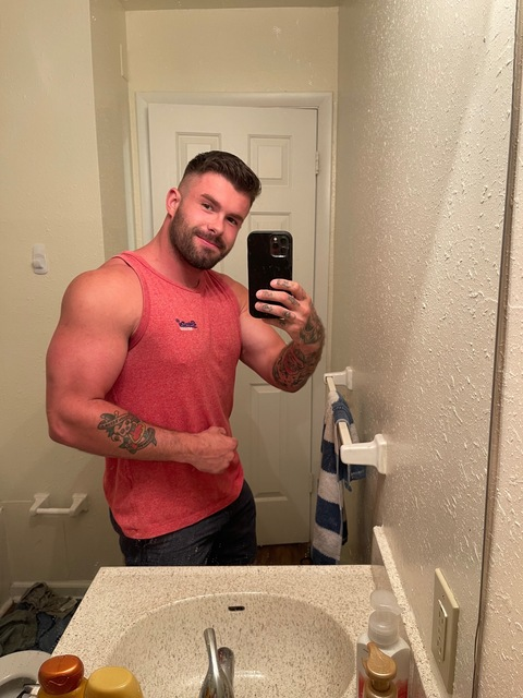 View musclegod94 (Musclegod94) OnlyFans 905 Photos and 269 Videos gallery 

 picture 2