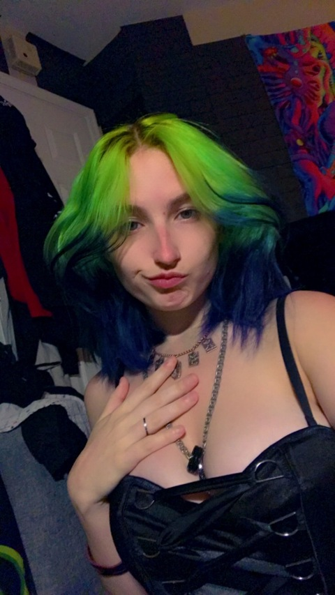 mushyrooms OnlyFans Leaked 

 picture 2