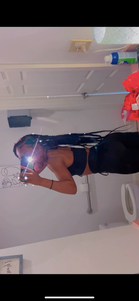 View muvaaa9 OnlyFans content for free 

 picture 2