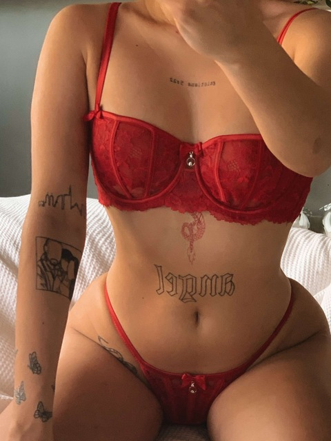 @myahbr.ant leak Onlyfans photos for free 

 picture 2