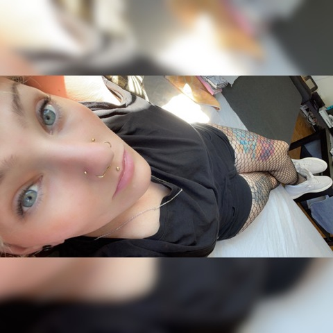 mylittlepwny89 OnlyFans Leak (4 Photos and 1 Videos) 

 picture 2