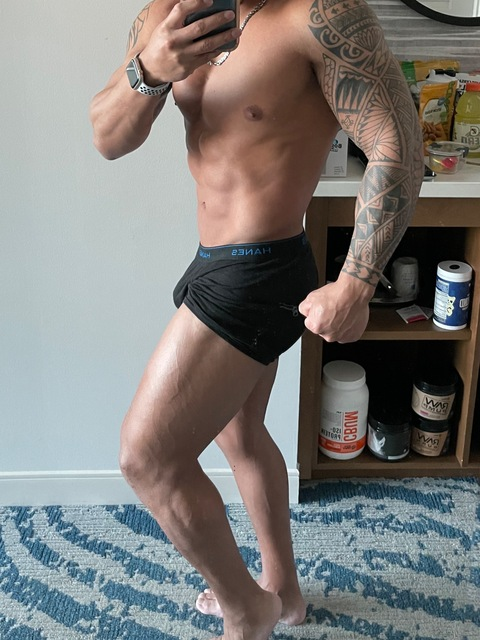 mystraightfriends (My straight friends) OnlyFans Leaked Pictures & Videos 

 picture 2