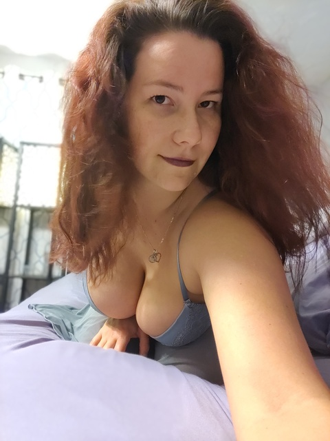 Download myveronicaross OnlyFans content for free 

 picture 2