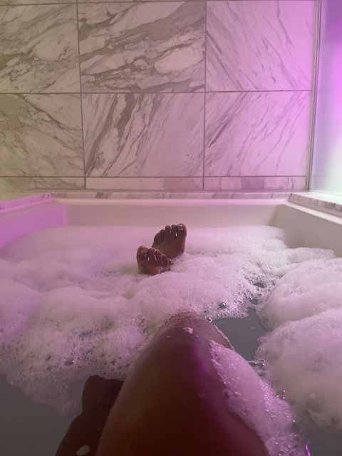 nahamadjl OnlyFans Leaked (0 Photos and 0 Videos) 

 picture 2