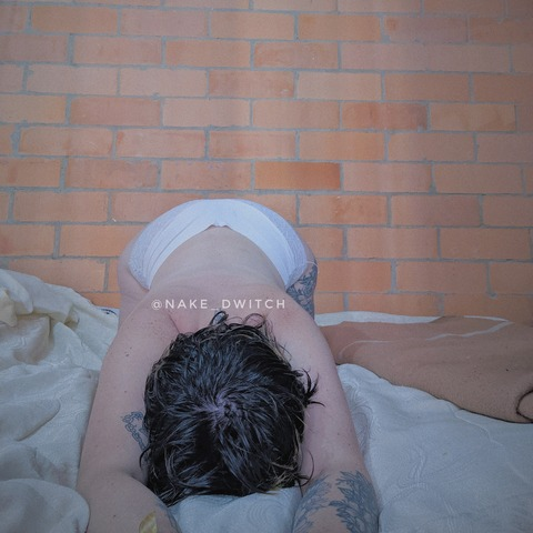 @nake_dwitch leaks Onlyfans photos for free 

 picture 2