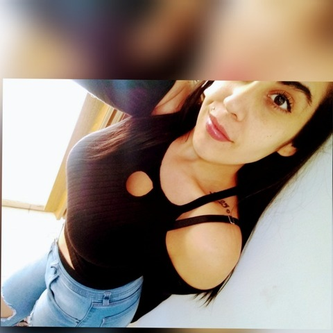 View nameli90 (🔥𝕞𝕠𝕞𝕞𝕪 𝕨𝕚𝕥𝕙 𝕓𝕚𝕘 𝕥𝕚𝕥𝕤 🔥) OnlyFans 187 Photos and 12 Videos for free 

 picture 2