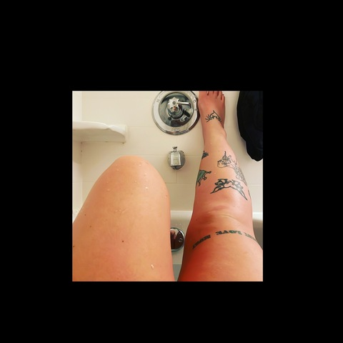 naomirayne90 OnlyFans Leak (180 Photos and 35 Videos) 

 picture 2