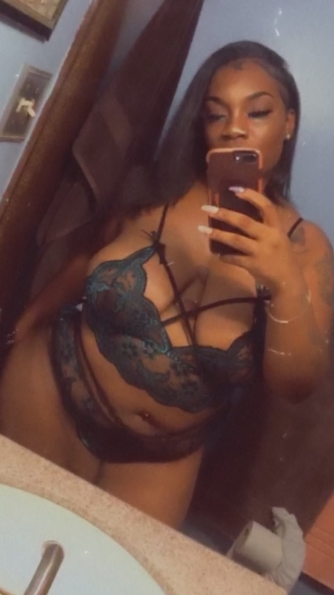 Download naturalshawty OnlyFans content free 

 picture 2