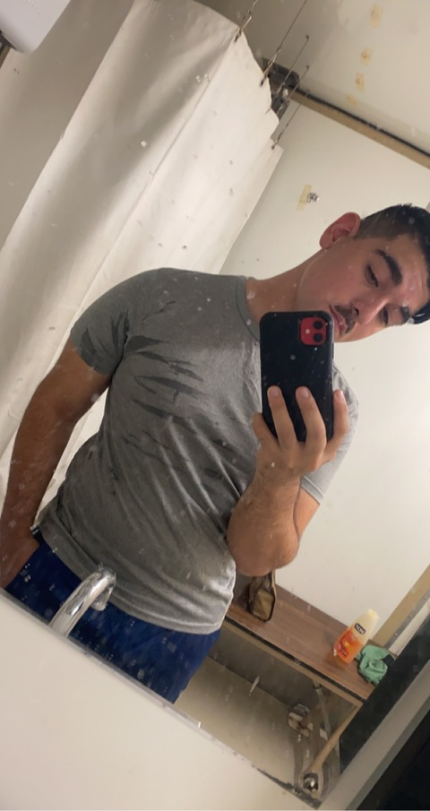 naughtboy69 (Joshua Gonzalez) OnlyFans Leaked Videos and Pictures 

 picture 2