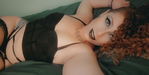naughtyjinjer (Naughty Jinjer) OnlyFans Leaks 

 picture 2