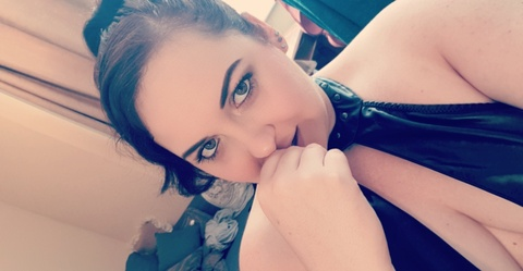 naughtyrobyn OnlyFans Leaks (76 Photos and 13 Videos) 

 picture 2