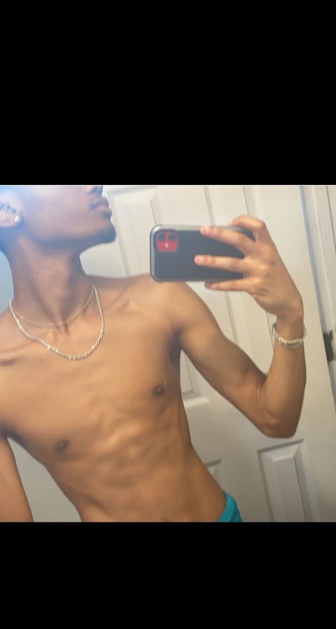 nehemiahpm OnlyFans Leaked (4 Photos and 12 Videos) 

 picture 2