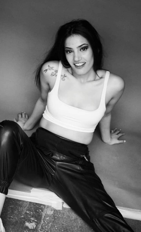 neisha (Neisha) OnlyFans content 

 picture 2